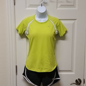 Nike Dri-Fit Short Sleeve Shirt